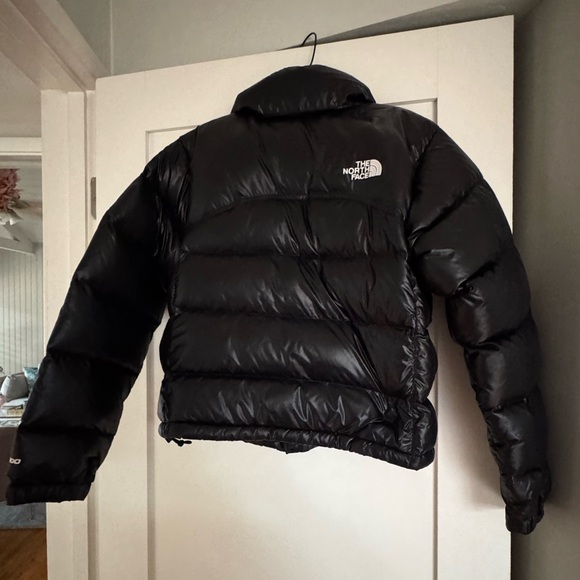 NEW The North Face Women’s 2000 Retro Nuptse Jacket in TNF Black/Recycled Down - Picture 8 of 11